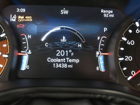 Used 2023 Jeep Compass Latitude w/ Convenience Group image 16
