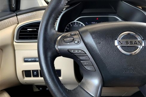 Used 2020 Nissan Murano SV image 18