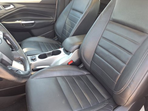 Used 2013 Ford C-MAX SEL image 3