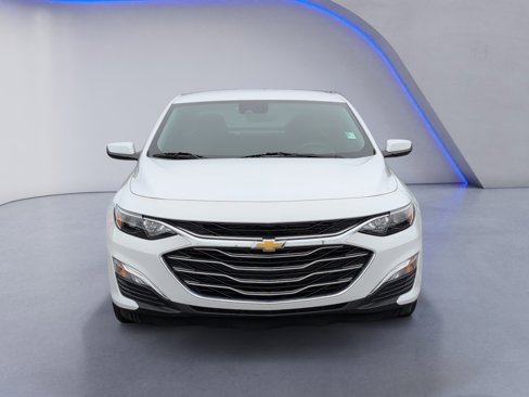 Used 2024 Chevrolet Malibu LS w/ Driver Confidence Package image 3