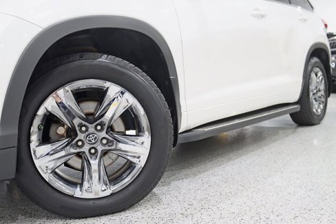 Used 2019 Toyota Highlander Limited Platinum image 4