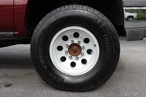 Used 2003 Chevrolet Silverado 1500 LS image 34
