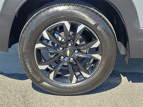 Certified 2023 Chevrolet TrailBlazer LT w/ LPO, Blackout Package image 31