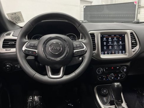 Used 2021 Jeep Compass 80th Special Edition image 5