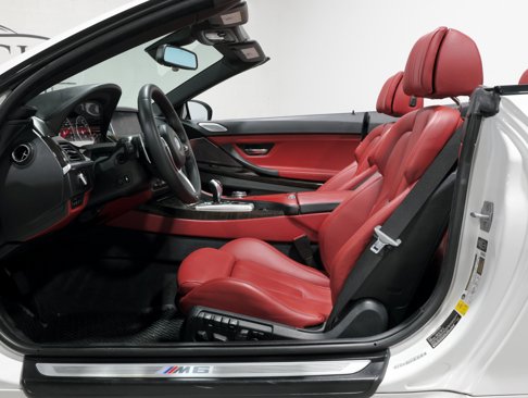 Used 2015 BMW M6 Convertible image 65