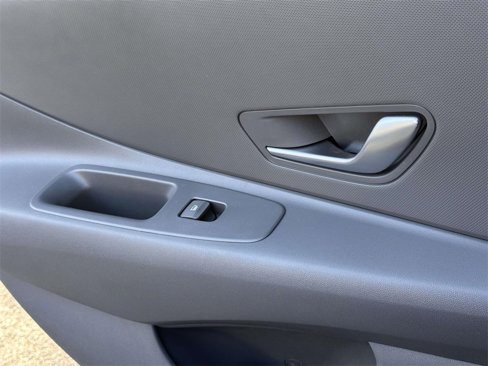 Used 2024 Hyundai Elantra SEL image 19