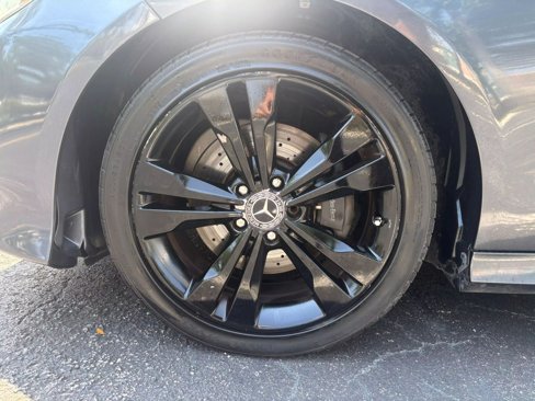 Used 2016 Mercedes-Benz E 350 Sedan w/ Premium Package image 34