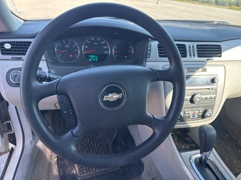 Used 2008 Chevrolet Impala LT image 42
