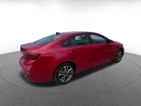 Used 2024 Kia Forte LXS image 15