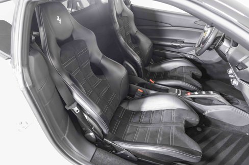 Used 2016 Ferrari 488 GTB image 34