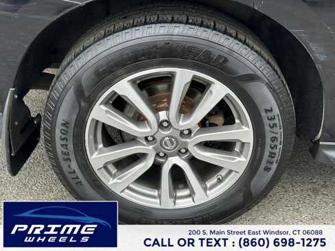 Used 2013 Nissan Pathfinder S image 25