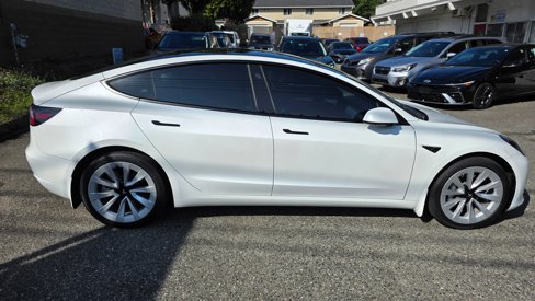 Used 2022 Tesla Model 3 Long Range image 4