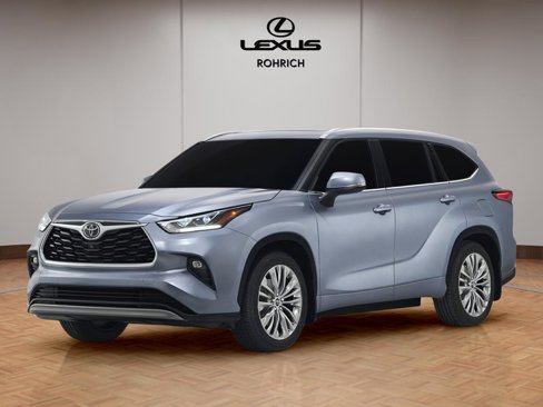 Used 2020 Toyota Highlander LE image 1