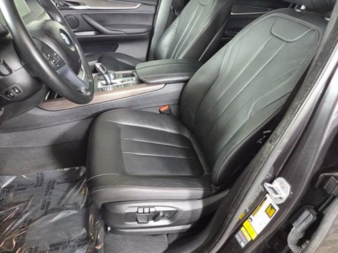 Used 2018 BMW X5 xDrive40e w/ M Sport Package image 18