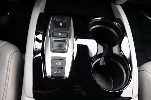 Used 2016 Honda Pilot Touring image 52