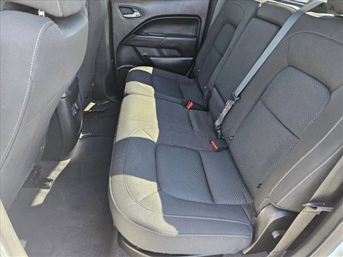 Used 2019 Chevrolet Colorado LT image 17