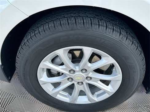Used 2019 Chevrolet Equinox LT image 29