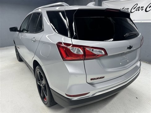 Used 2020 Chevrolet Equinox Premier w/ Premier Redline Edition image 4