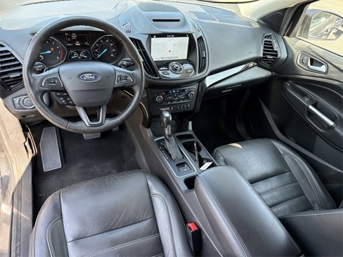 Used 2018 Ford Escape Titanium image 12