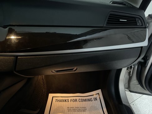 Used 2011 BMW 535i xDrive Sedan image 39
