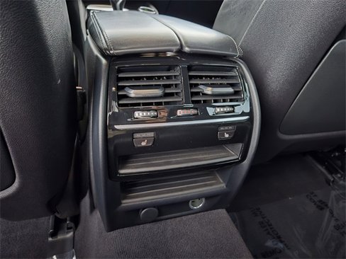 Used 2018 BMW M550i xDrive image 13