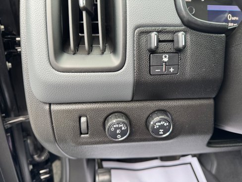 Used 2019 Chevrolet Colorado Z71 image 25