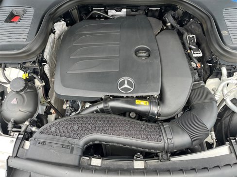 Used 2020 Mercedes-Benz GLC 300 4MATIC Coupe image 33