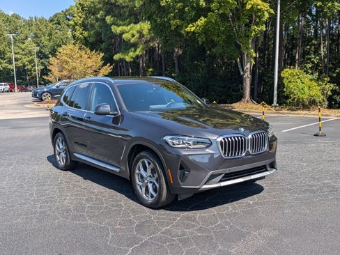 Used 2022 BMW X3 xDrive30i w/ Premium Package image 3