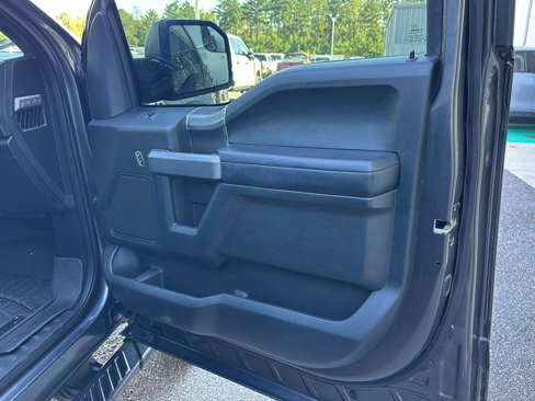 Used 2016 Ford F150 XLT w/ Equipment Group 302A Luxury image 12