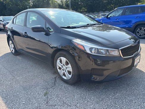 Used 2017 Kia Forte LX w/ LX Popular Package image 3