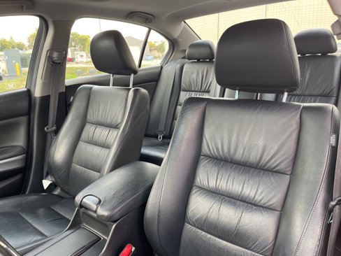 Used 2010 Honda Accord EX-L image 12
