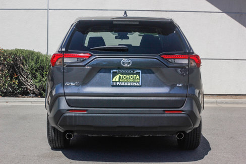 Used 2022 Toyota RAV4 LE image 7