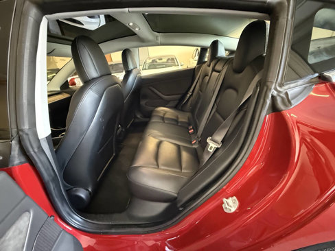 Used 2018 Tesla Model 3 Long Range image 22