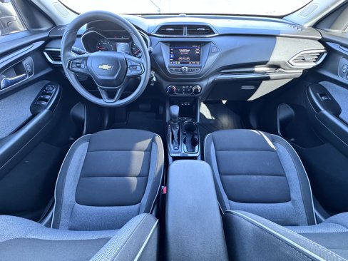 Used 2022 Chevrolet TrailBlazer LS image 19