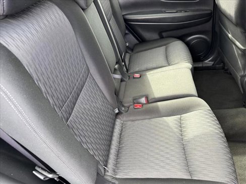 Used 2017 Nissan Rogue SV image 18