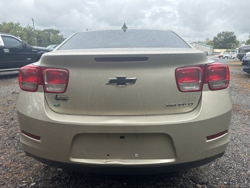 Used 2015 Chevrolet Malibu LT image 8