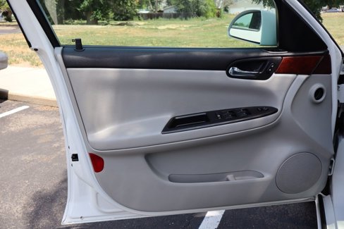 Used 2008 Chevrolet Impala LS image 23
