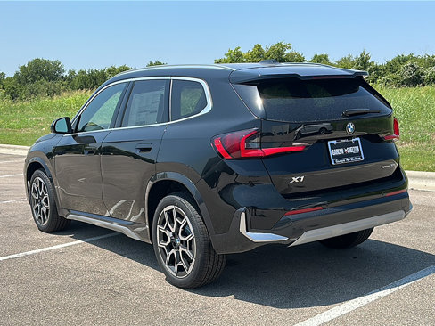 New 2025 BMW X1 xDrive28i w/ Technology Package image 6