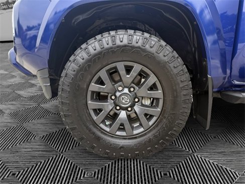 Used 2023 Toyota Tacoma SR5 image 14