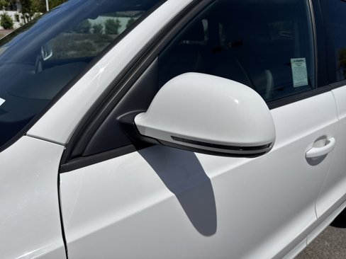Used 2018 Audi Q3 2.0T Premium image 10