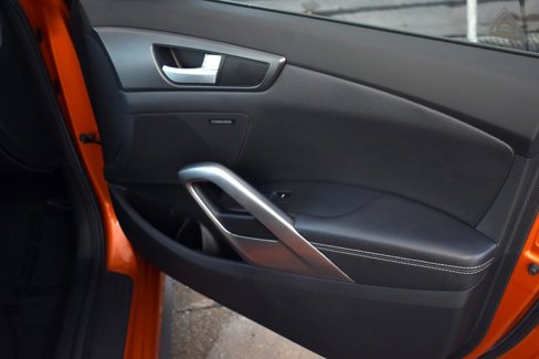 Used 2013 Hyundai Veloster Turbo w/ Ultimate Pkg image 35