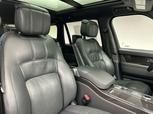 Used 2020 Land Rover Range Rover Long Wheelbase Autobiography image 6