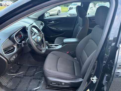 Used 2023 Chevrolet Malibu LT image 13