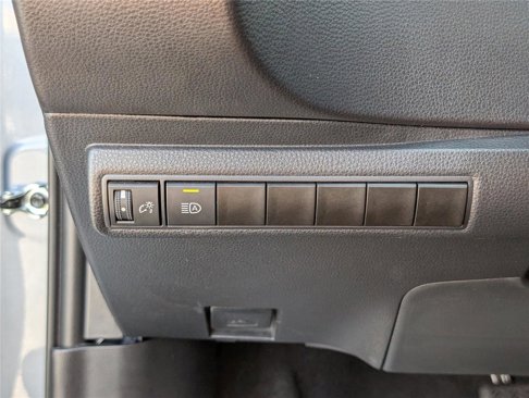 Used 2024 Toyota Corolla LE image 20
