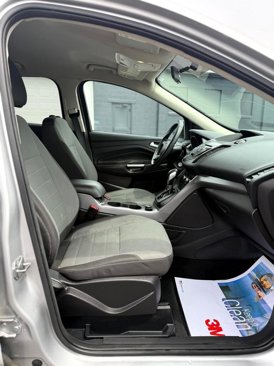 Used 2016 Ford Escape SE image 14