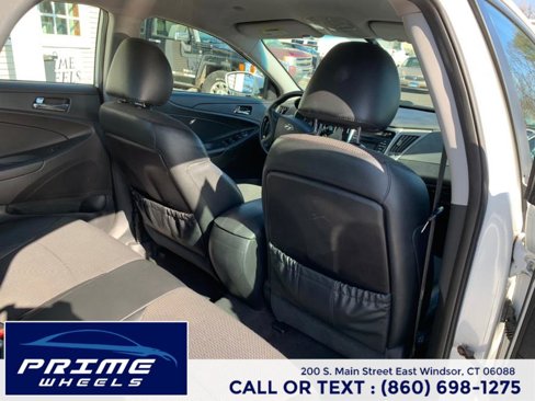 Used 2012 Hyundai Sonata SE image 12