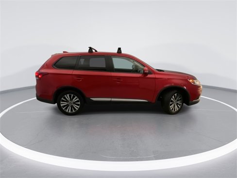 Used 2020 Mitsubishi Outlander SE image 5