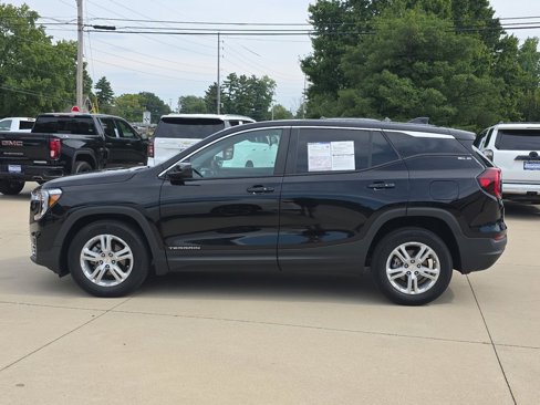 Used 2022 GMC Terrain SLE image 6