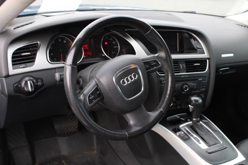 Used 2010 Audi A5 2.0T Premium Plus image 8