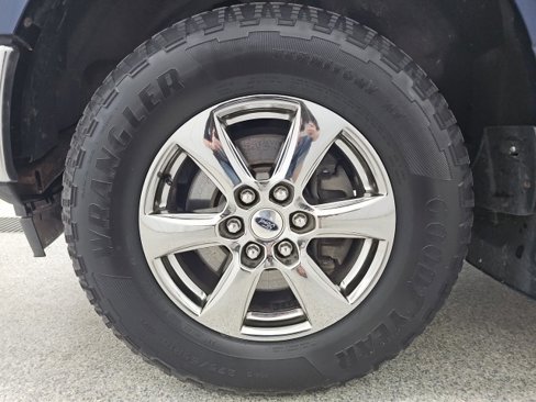 Used 2020 Ford F150 XLT w/ Equipment Group 302A Luxury image 9